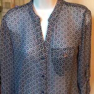 KUT from the Kloth. Women’s lightweight blouse.